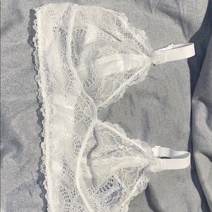 White lace bralette
